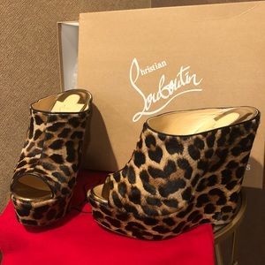 CHRISTIAN LOUBOUTIN LEOPARD WEDGE